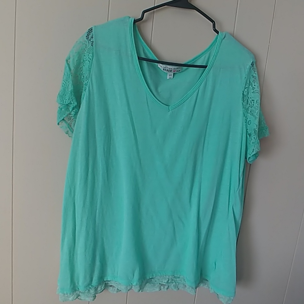 Lace tshirt